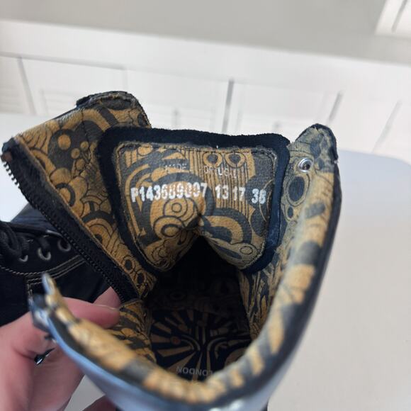 Fly London Black Leather Leal Logger Chunky Heel Combat Boots Size 38/7-7.5 - Picture 7 of 7